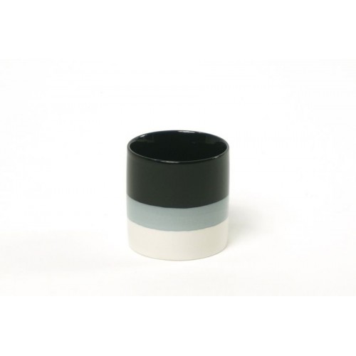 Stoneware cup Cyl, black and white transition (Kinta)