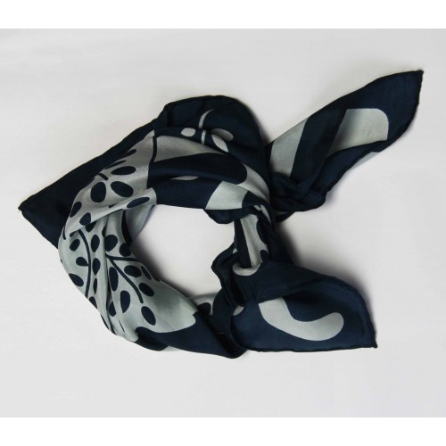 Small square silk scarf , Peace & love navy (Les Belles Vagabondes)