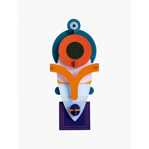 Wall totem, Lamu mask (Studio ROOF)